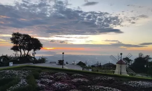 Explore Ba Na Hills with Expert Tour Guides