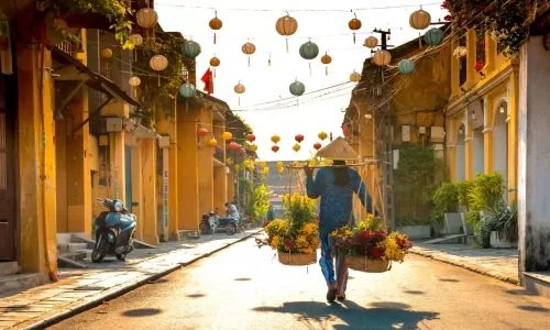 Top Food Experiences in Hoi An Old Town