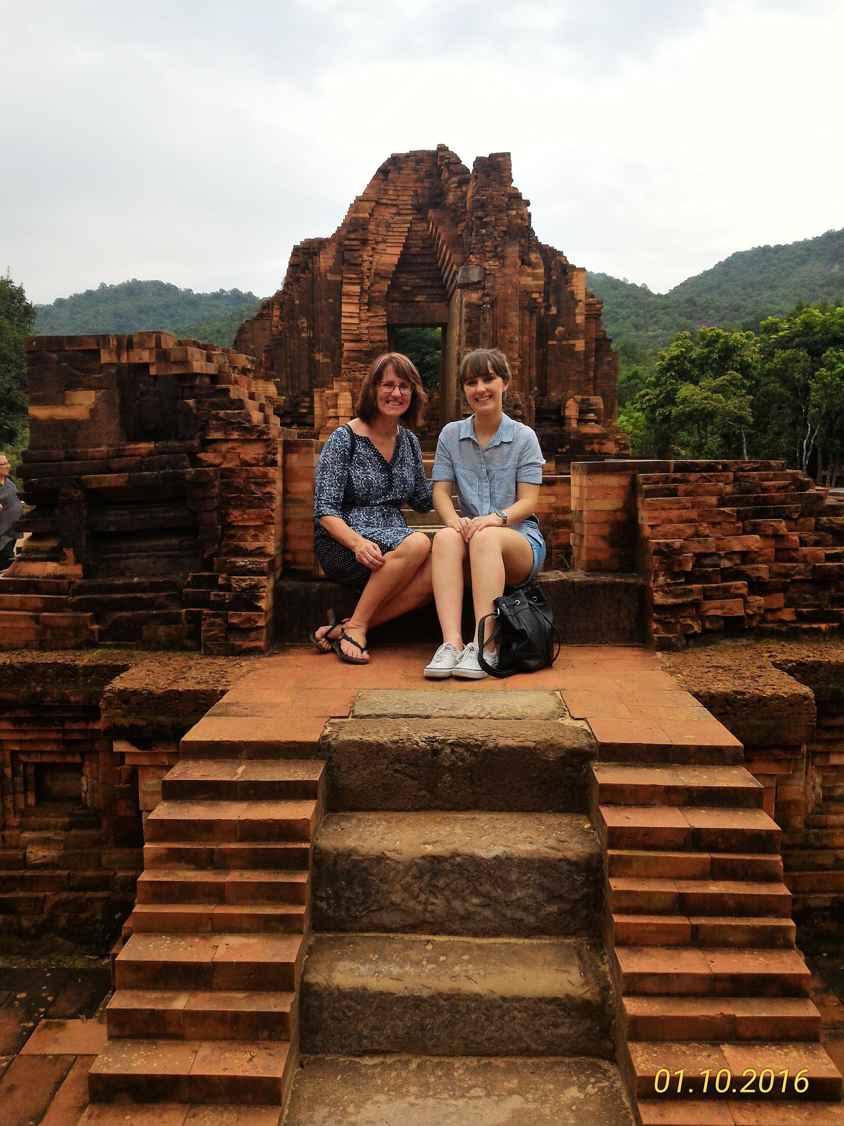 MY SON SANCTUARY early morning TOUR