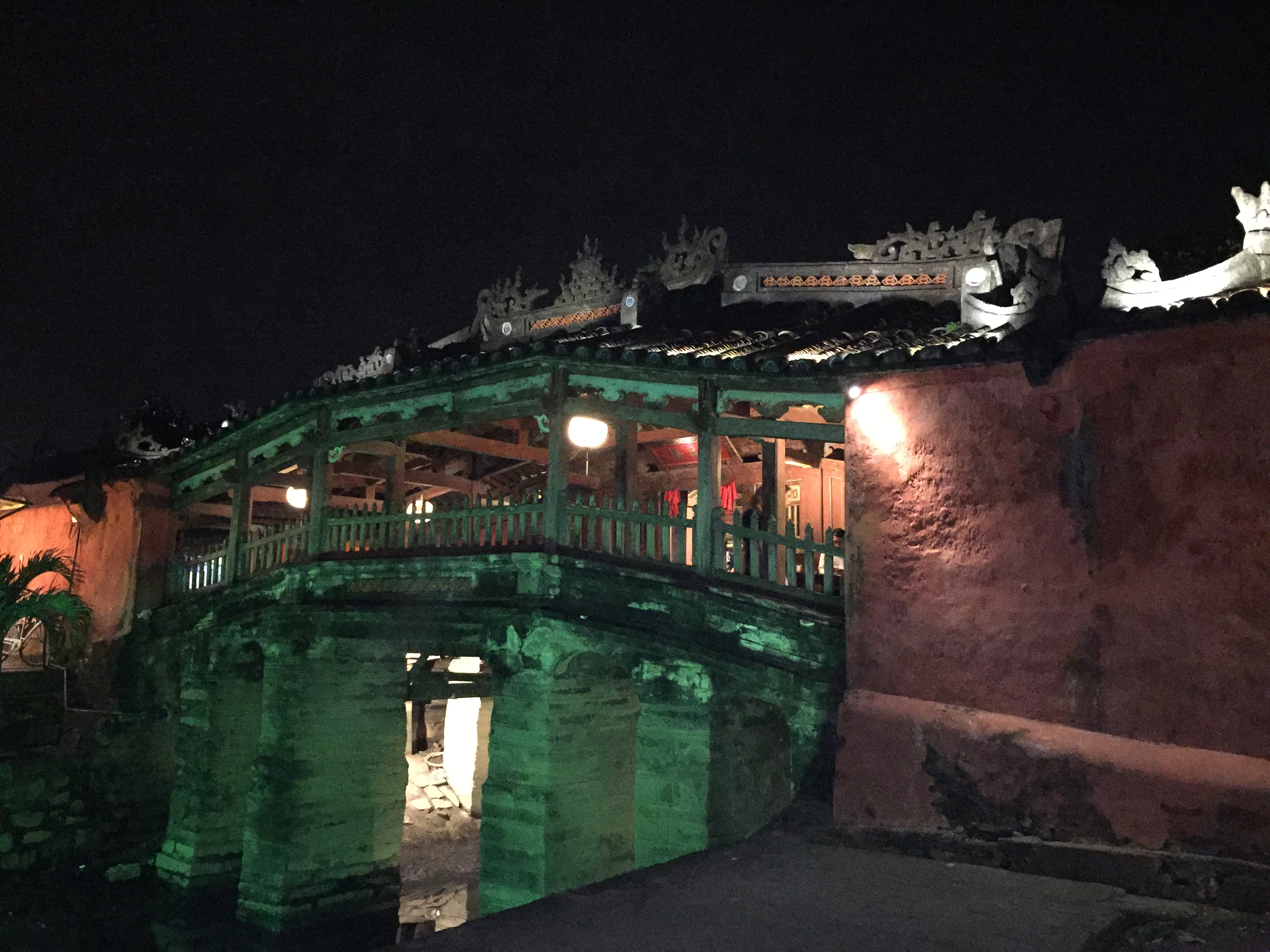 What to Do in Hoi An at Night?