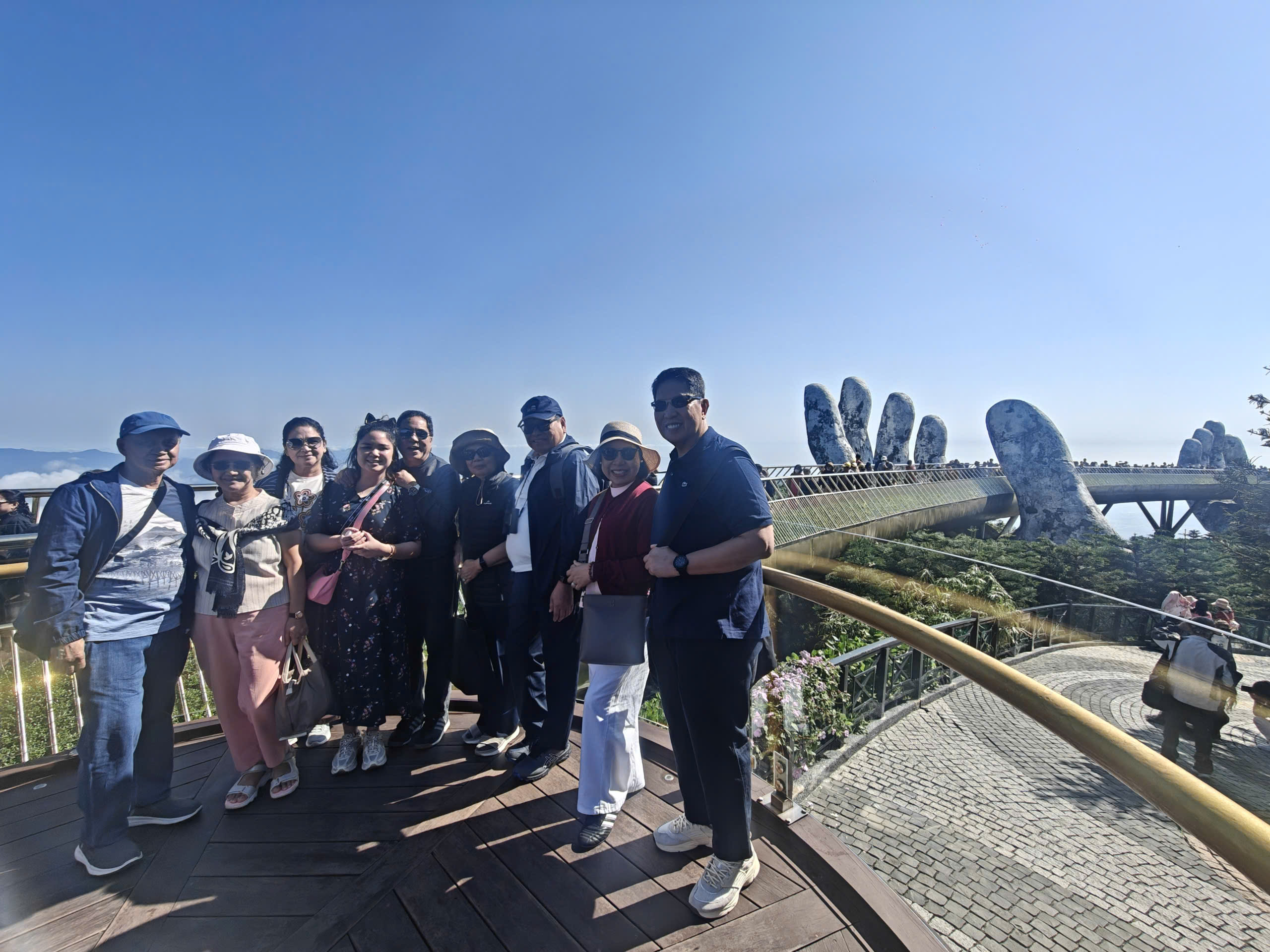 Private Car Tours from Hoi An to Ba Na Hills
