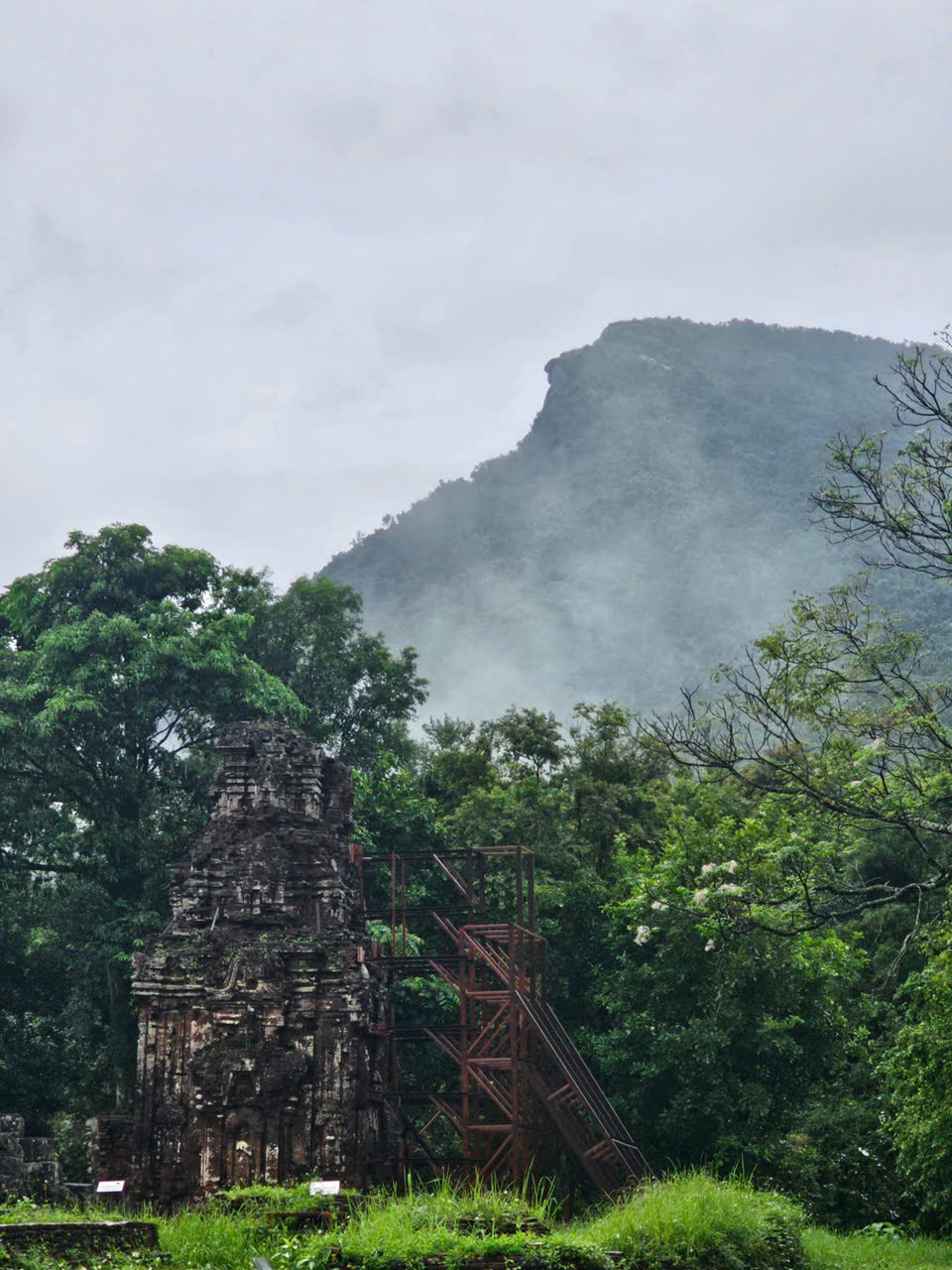 Beyond My Son: Exploring the Surrounding Attractions