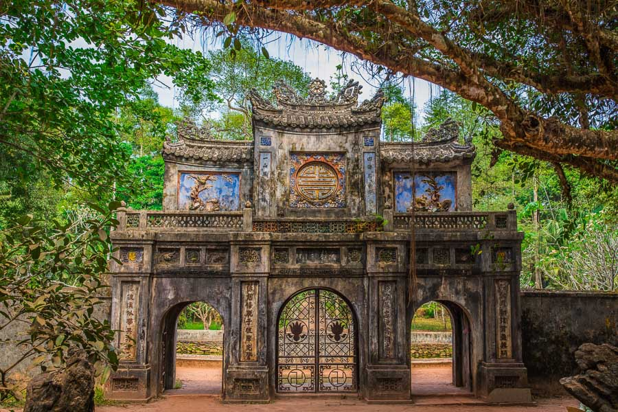 Tu Hieu Pagoda Hue Vietnam Tourism