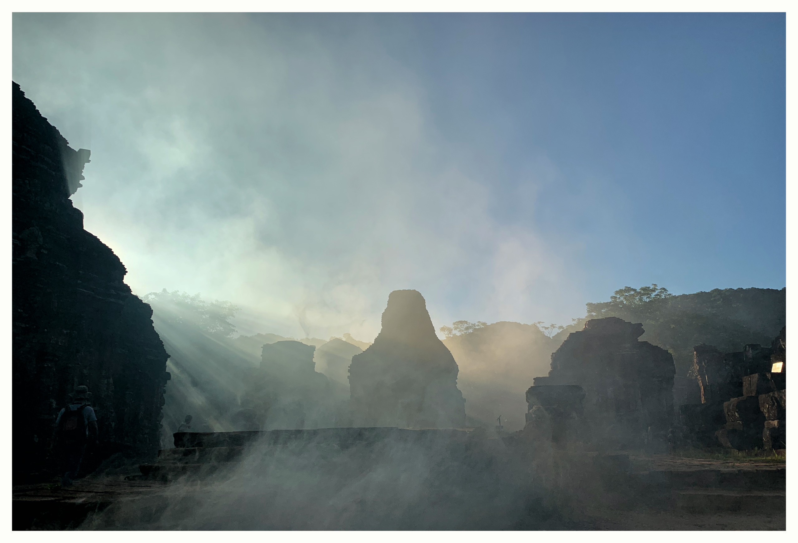 z4537700233680_4854f0c3c1328229d62954cc257dcd6e